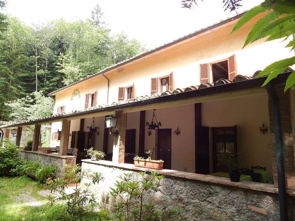 אבדיאה סאן סלבטורה Agriturismo Fonte Magria מראה חיצוני תמונה